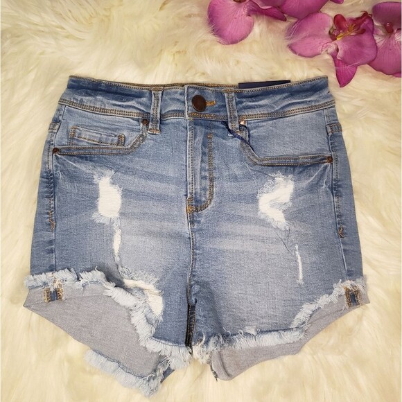 Distressed Light Wash Frayed Hem Denim Shorts - Picture 2 of 9